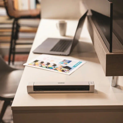 DS-640 Portable Document Scanner